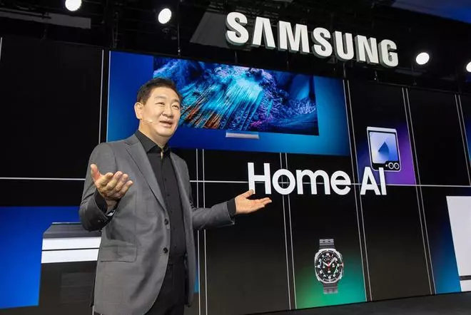 JH Han, CEO, Samsung Electronics