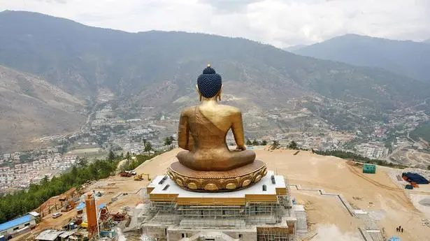 असम में भारत-भूटान सीमा द्वार फिर से खोला गया असम में भारत-भूटान सीमा द्वार फिर से खोला गया