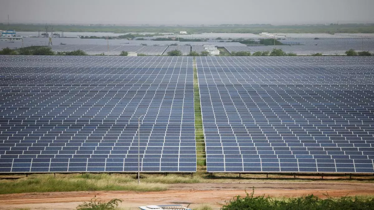 Reliance Power subsidiary wins 930 MW solar power project