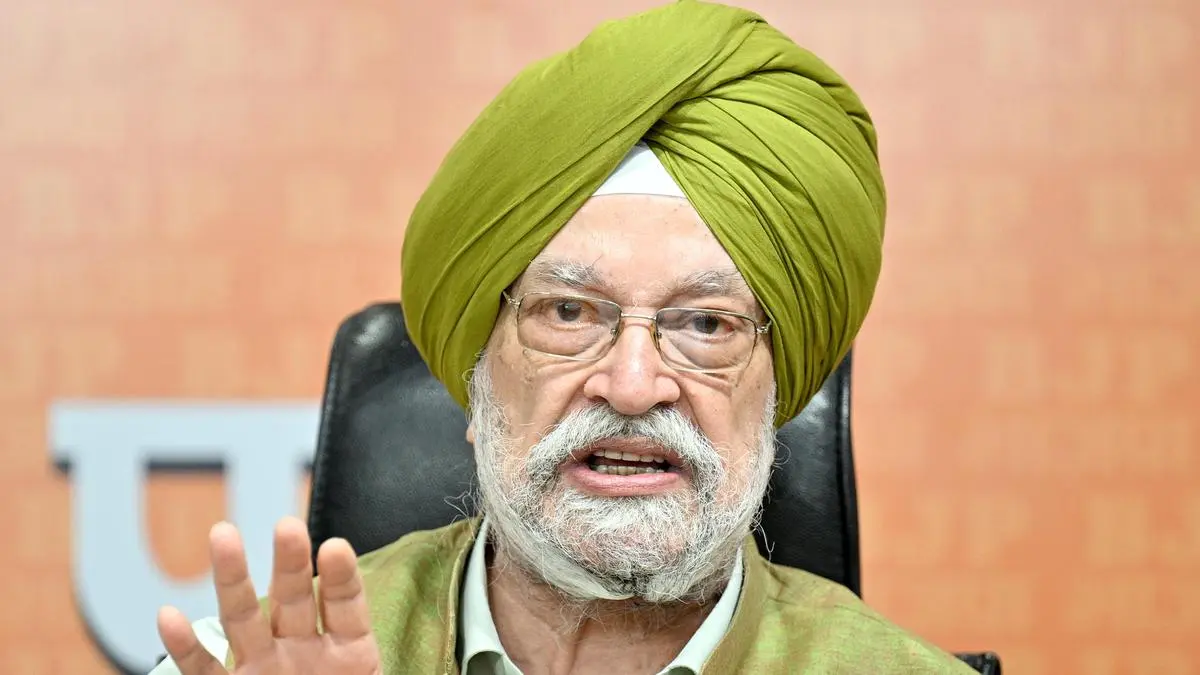 Oil Minister H S Puri on 2-day visit to Qatar