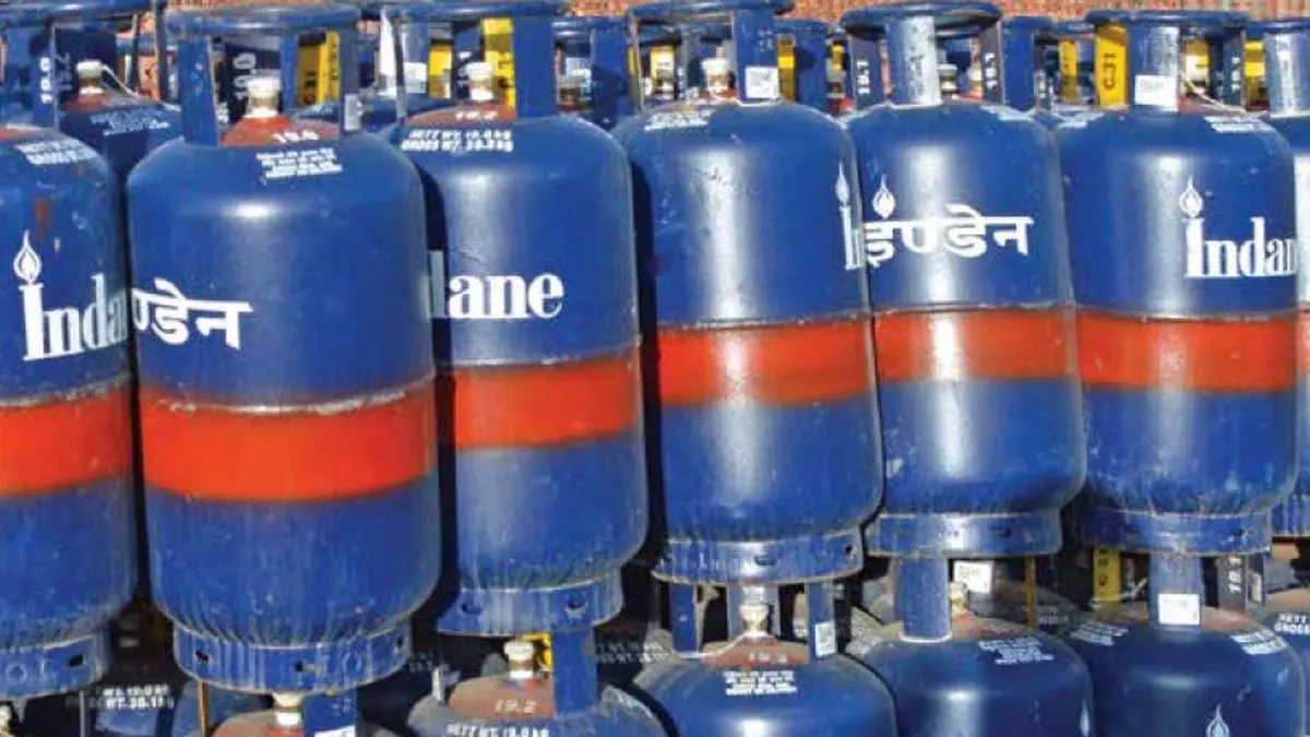 Indian Oil raises commercial LPG cylinder price by ₹42 to ₹3,113.50