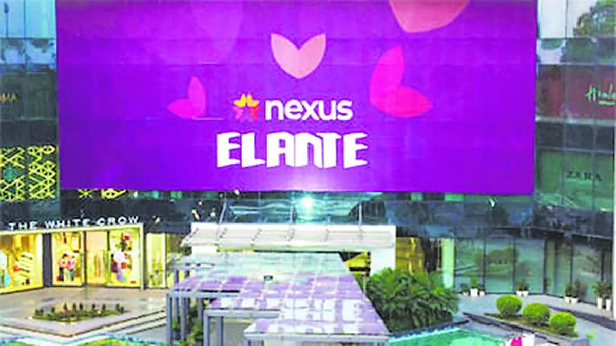 Nexus Select Trust lists at 3% premium to issue price, holds on to gains