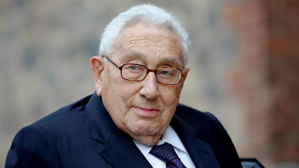 Henry Kissinger, Außenminister unter den Präsidenten Nixon und Ford, stirbt im Alter von 100 Jahren
