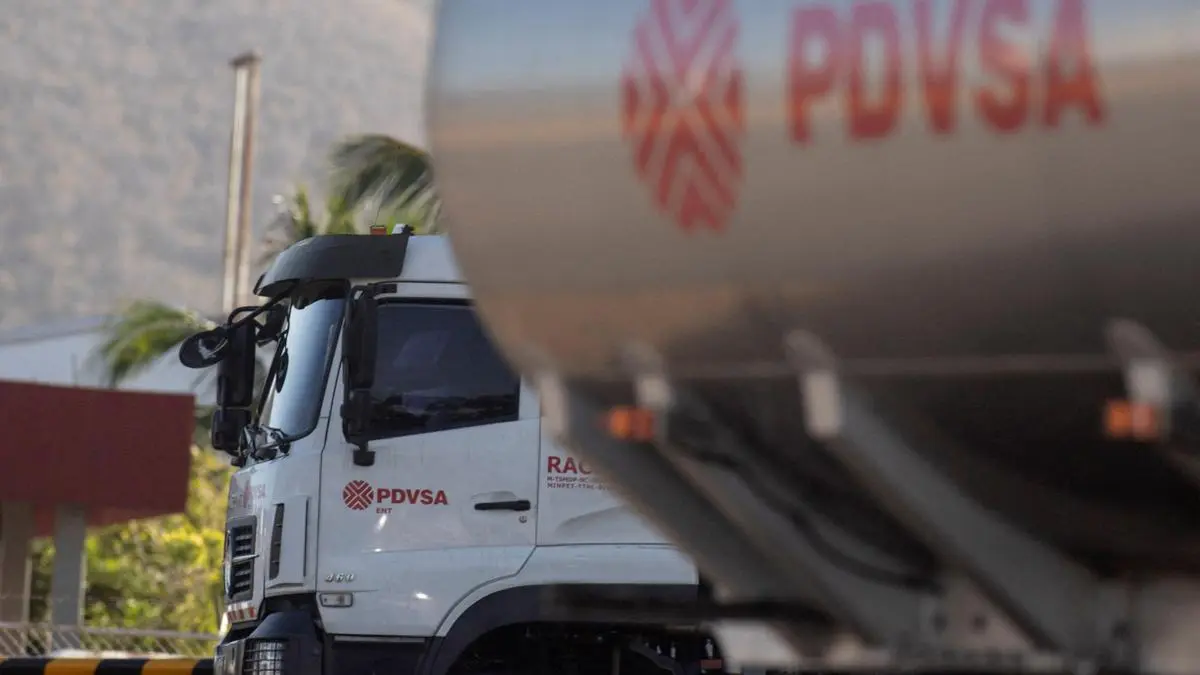 US eases Venezuela sanctions to boost oil supply amid Iran war