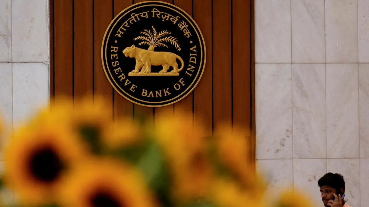 ‘Global uncertainty slows overseas remittances under LRS in FY26’: RBI bulletin
