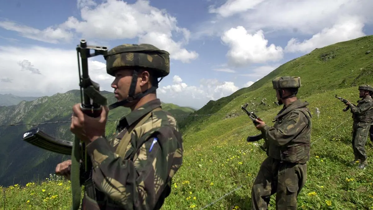 Two infiltrators killed in north Kashmir’s Keran sector thumbnail