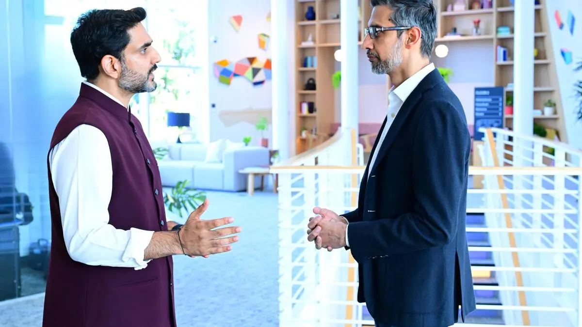 Lokesh se setkal s Pichaiem, aby prohlédl pokrok projektu datového centra ve Vizagu