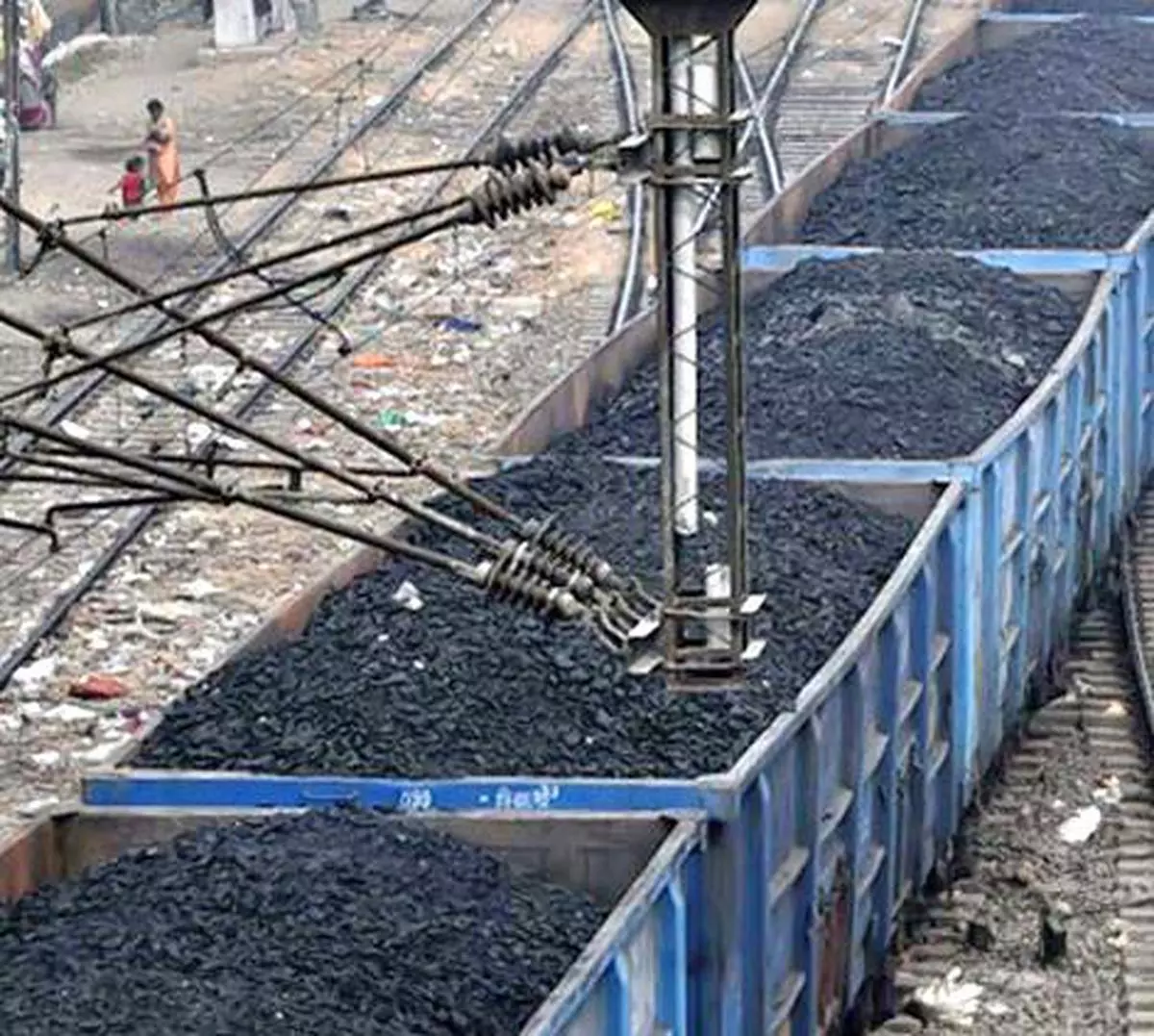 Coal supplies Growing uncertainty SHIV KUMAR PUSHPAKAR