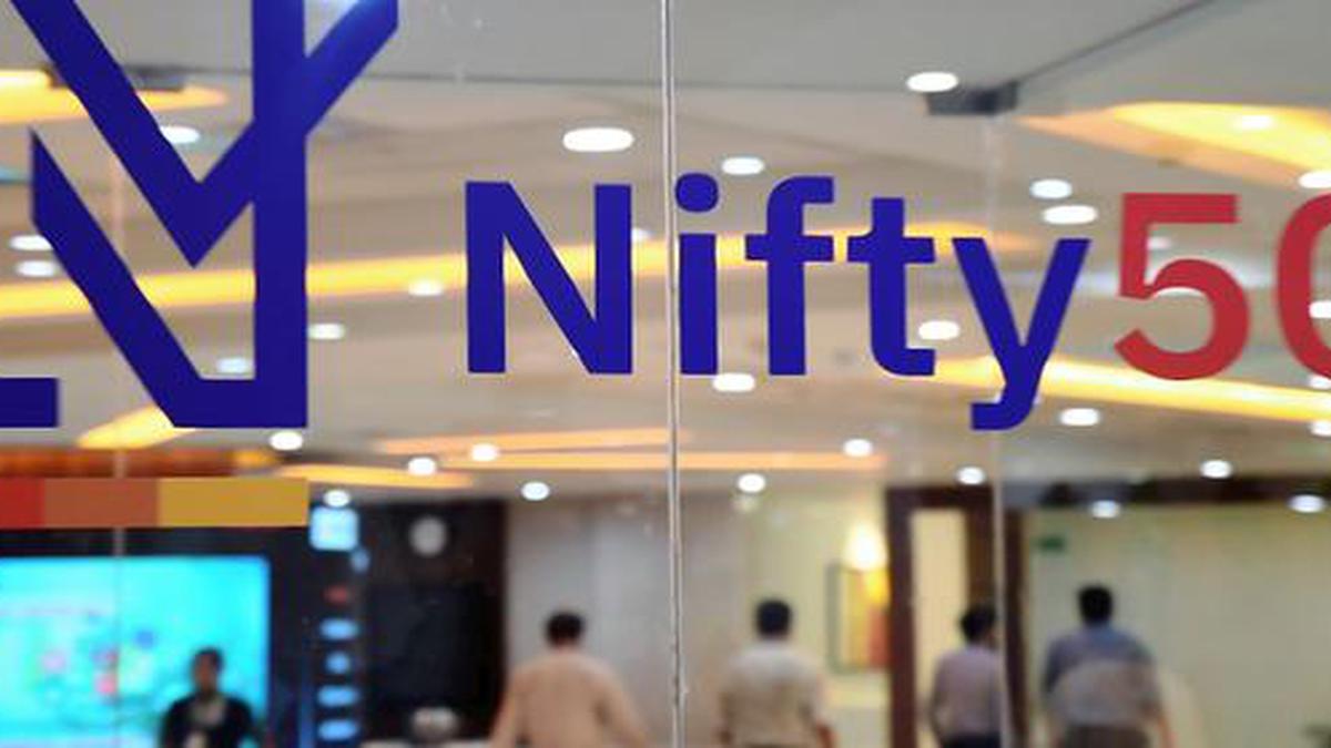 F&O: Nifty rollover of 77%, Bank Nifty’s 84% point to a bullish January ...