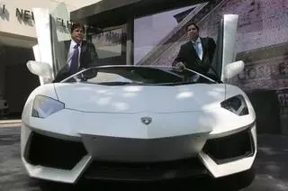 Lamborghini launches Aventador Roadster at Rs 4.7 cr - The Hindu  BusinessLine