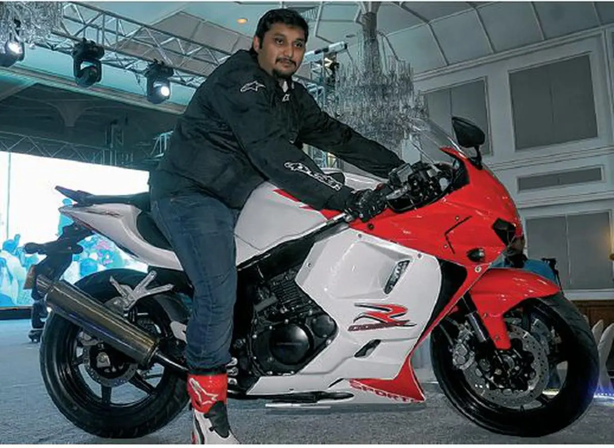 DSK Motowheels launches Hyosung superbike - The Hindu BusinessLine