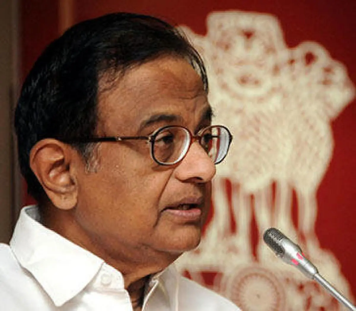 Finance Minister, P. Chidambaram, will be accompanied by Economic Affairs Secretary Arvind Mayaram and Chief Economic Advisor to the Finance Ministry Raghuram Rajan.