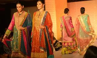 Breaking trends: Indian women now prefer western wear - The Hindu  BusinessLine