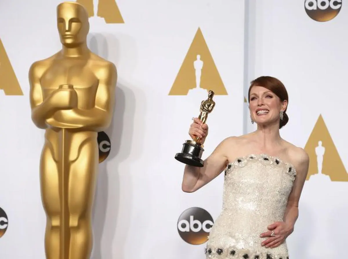 Julianne Moore takes best actress Oscar for Still Alice - The Hindu  BusinessLine