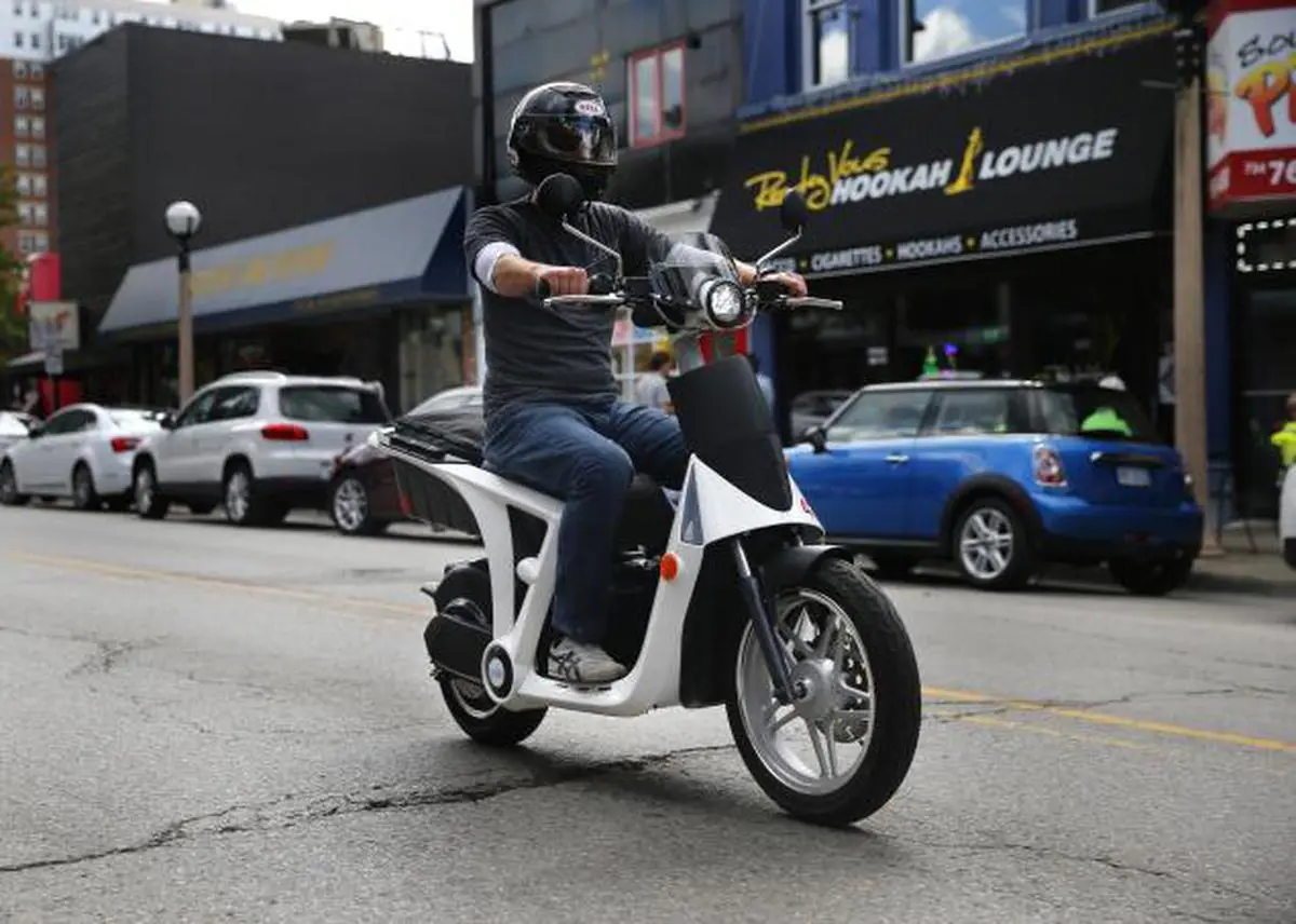 Mahindra deals electric scooter