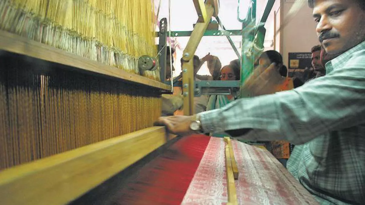 Revisit four-decade-old Handloom Reservation Act: Silk Board Chairman ...