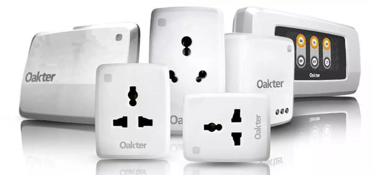 Oakter - Smart IoT WiFi Plugs Manufacturer