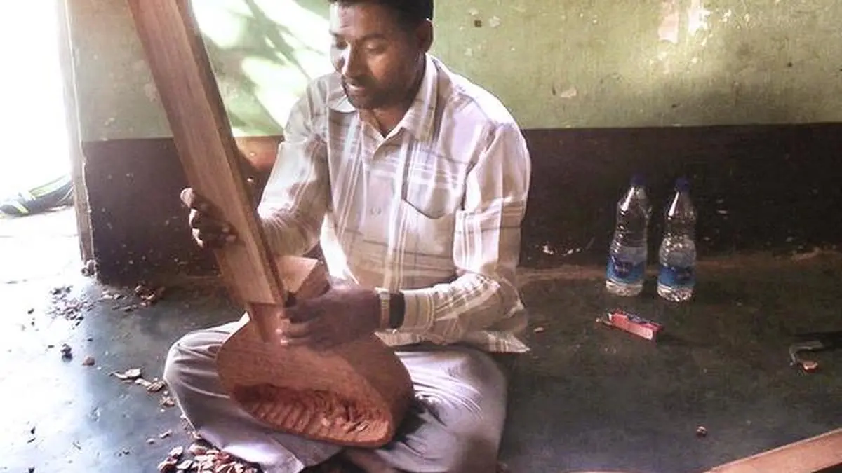 A peek into the lives of the sitar makers of Miraj and their bygone
