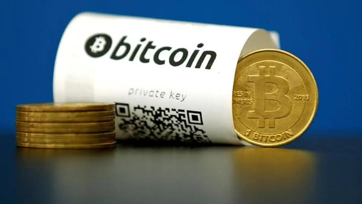 To prevent fraud, cyber experts want bitcoins to be regulated The