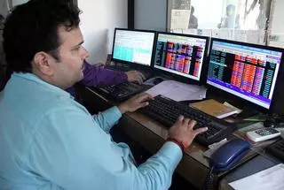 Sensex ends at 33,970; Nifty reclaims 10,500-mark