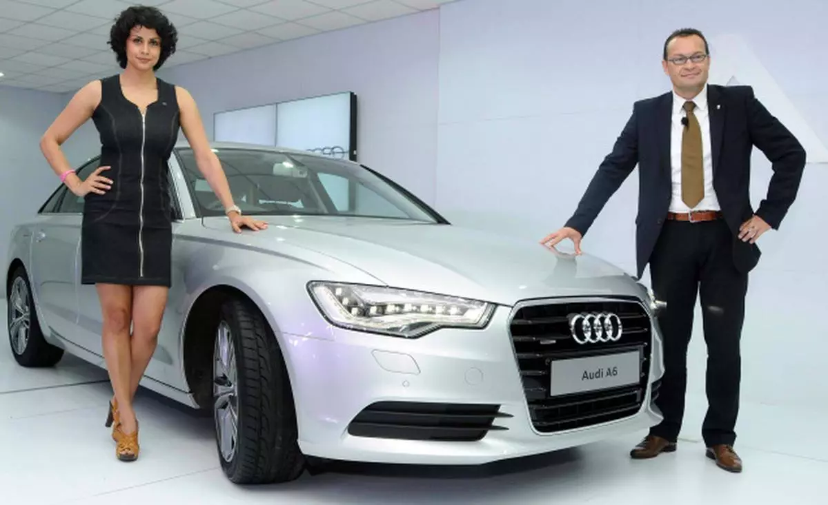 The new Audi A6: the car of many talents in the business class