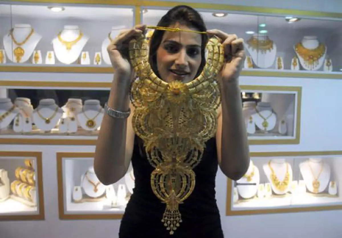 A model display Handcrafted in 22K gold necklace weighing 750 grams worth 19 lakes by the skilled craftsmen of Bengal of Shree Ganesh Jewellery at the India International Jewellery Show (file photo): Paul Noronha