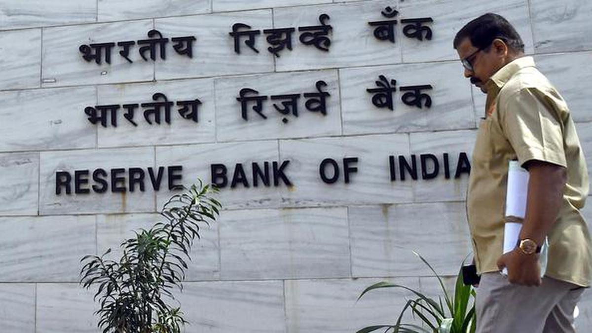RBI allows modern currency chests to hike service charges
