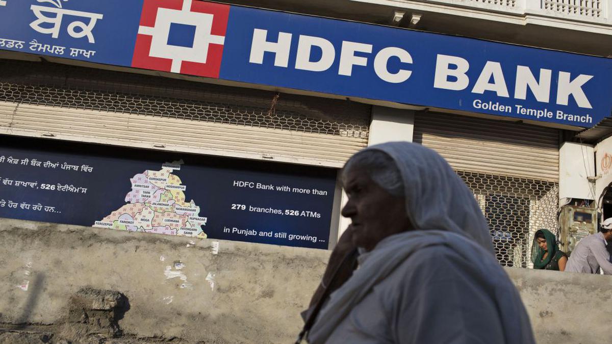 Hdfc Bank To Raise Up To ₹50000 Cr Through Debt The Hindu Businessline 0929