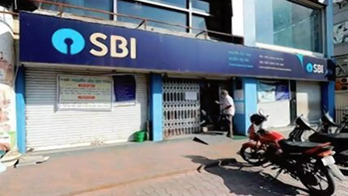 SBI Cuts Rates On Home Loans Up To ₹30 Lakh To 6.7% - The Hindu ...