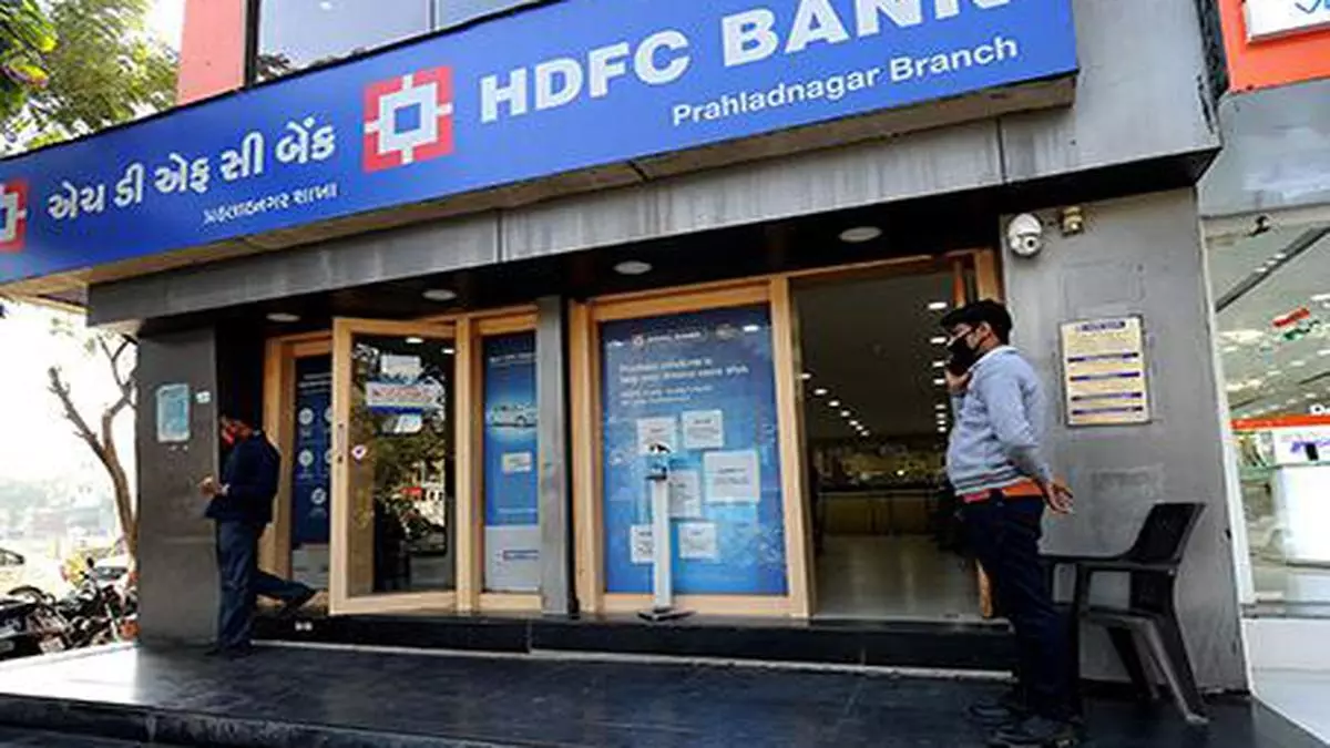 Hdfc Bank To Refund Gps Device Commission To Auto Loan Customers The Hindu Businessline 7301