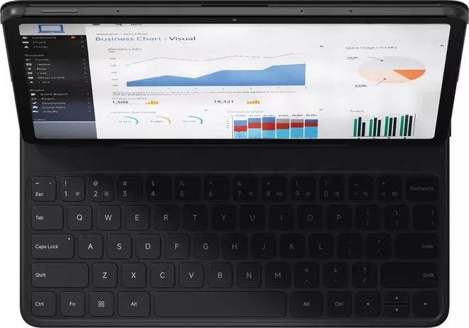 The Keyboard Cover itself has an integrated battery and charges via a USB-C port. Connecting to the keyboard was a breeze via Bluetooth.