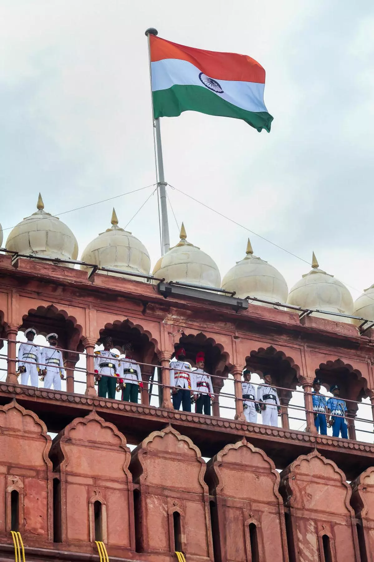 Tri-services bandsmen during the 76th Independence Day function at the Red Fort, in New Delhi, Monday, August 15, 2022. (PTI)