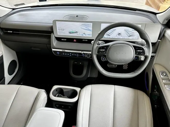 The dashboard layout is simple, with the 12.3-inch touchscreen infotainment display and the similarly sized digital instrument unit sitting within a single frame at the top of the dash The dashboard layout is simple, with the 12.3-inch touchscreen infotainment display and the similarly sized digital instrument unit sitting within a single frame at the top of the dash