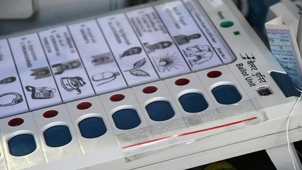 कैसे EVM में बदलाव ने चुनावों को ‘हरित’ करने में मदद की है