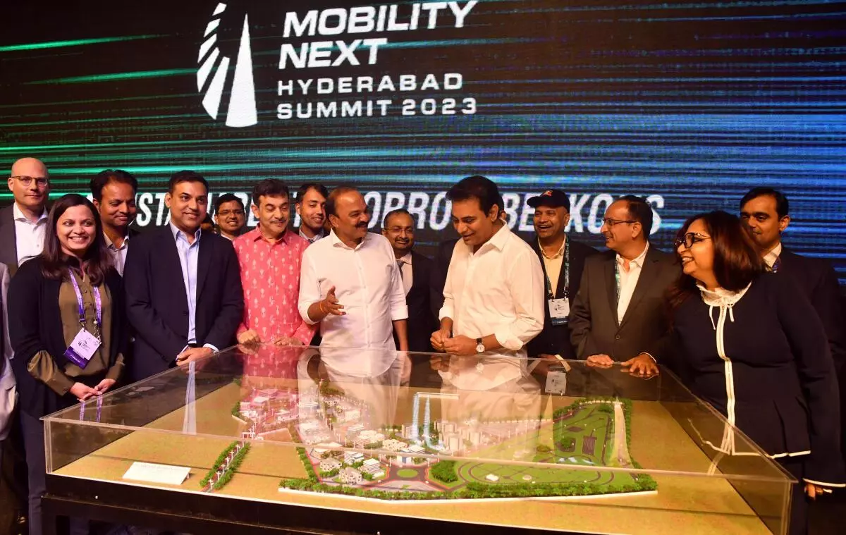 Information Technology Minister KT Rama Rao along with SVP- Business and Product Management Stellantis, Mamatha Chamarthi; Chevella MP G Ranjith Reddy, Principal Secretary of Information Technology; Jayesh Ranjan and others unveiling Telangana Mobility valley at the inaugurate the first edition of the Mobility Next Hyderabad EV Summit-2023, in Hyderabad
