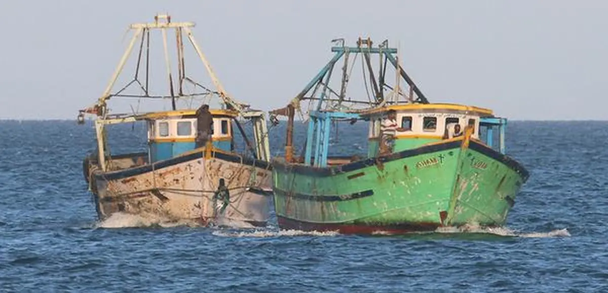 India's friend Sri Lanka chases and arrests 23 Indians, Navy seizes boat