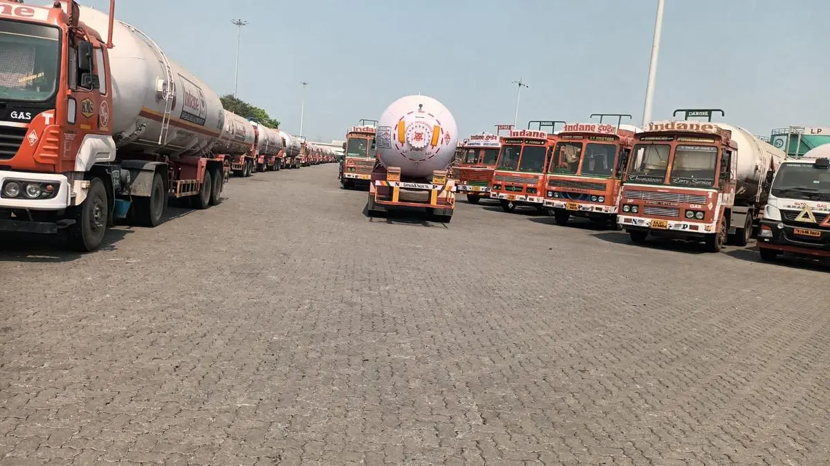 Bulk LPG transporters for Indian Oil Corporation halt loading in south, allege ₹50 crore dues to them