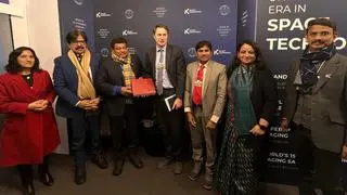 Karnataka Minister for Large and Medium Industries, and Infrastructure Development M.B. Patil with delegates in Davos, Switzerland Karnataka Minister for Large and Medium Industries, and Infrastructure Development M.B. Patil with delegates in Davos, Switzerland