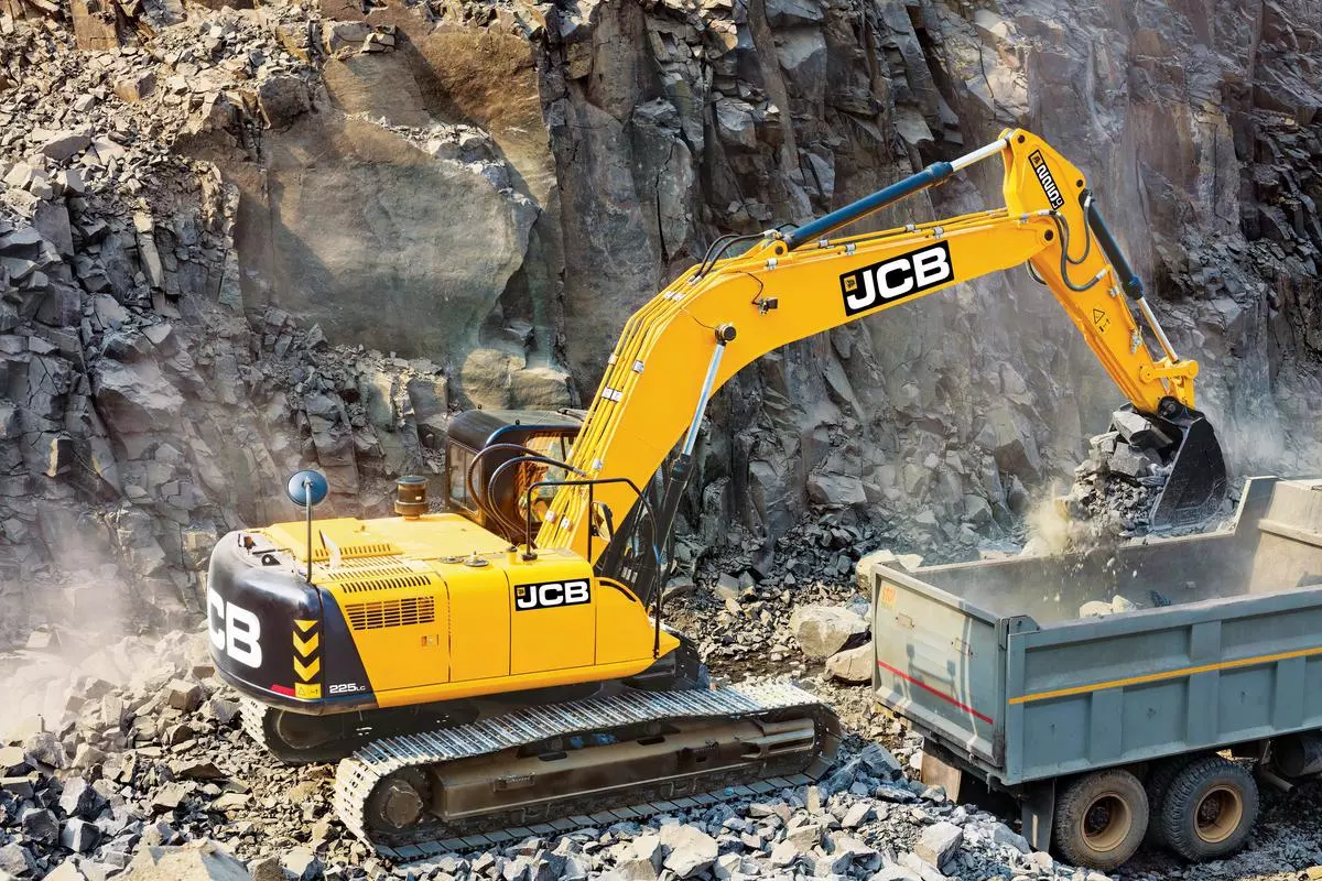 JCB India showcases next-gen range of excavators at Pune - The Hindu  BusinessLine
