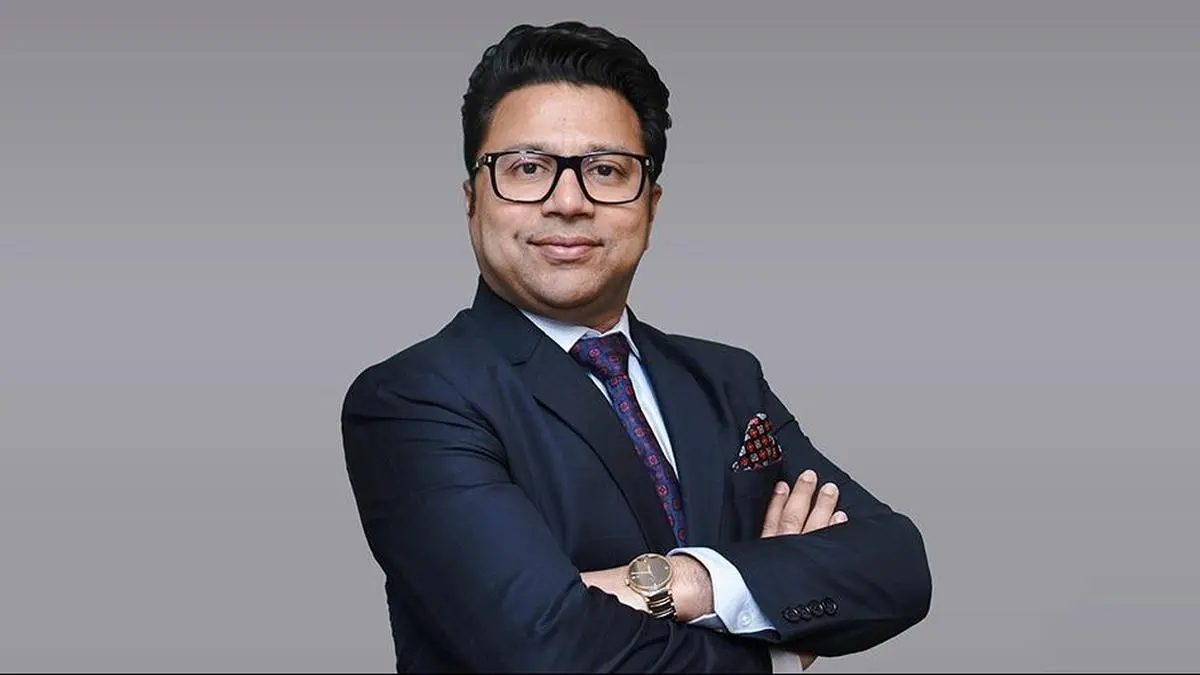 Crude above $100 could trigger earnings downgrade cycle: SMC Global CEO