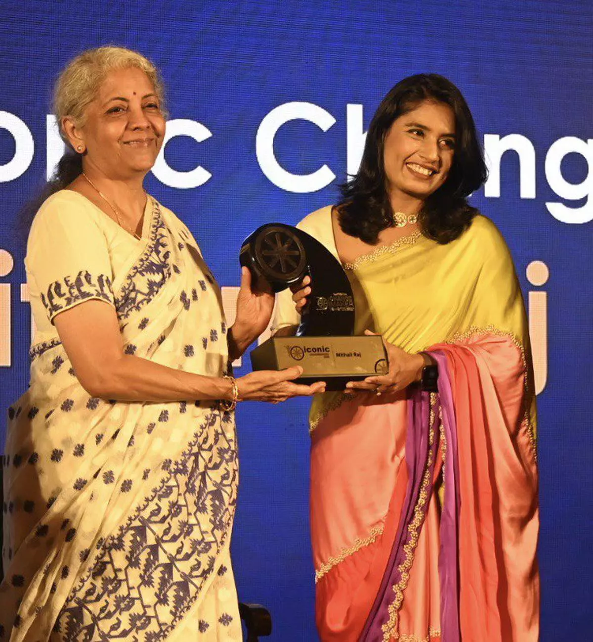Mithali Dorai Raj, the only Indian woman cricketer to have crossed 7,000 runs in ODI matches, receives the BusinessLine Iconic Changemaker Award from Finance Minister Nirmala Sitharaman