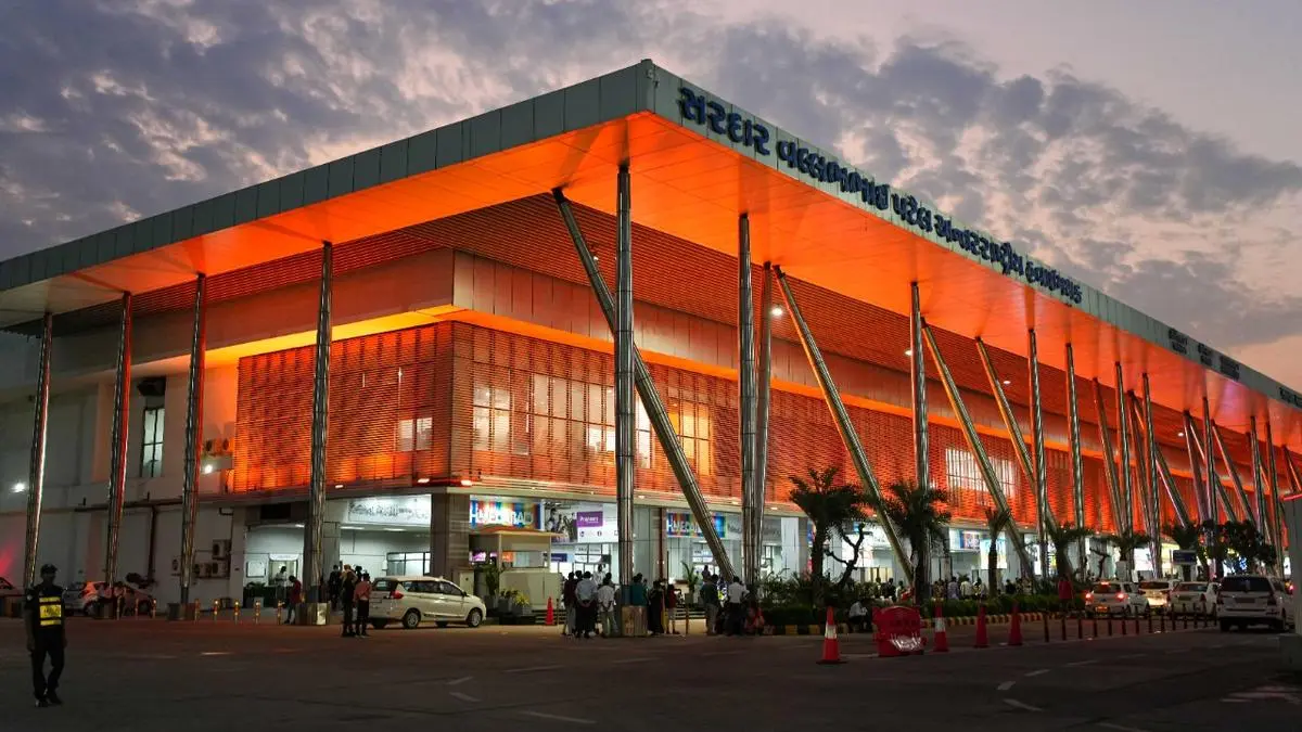 Ahmedabad Sardar Vallabhbhai Patel International Airport AMD Page
