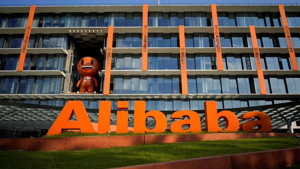 chinese-e-commerce-giant-alibaba-announces-new-ceo-and-chairman-in