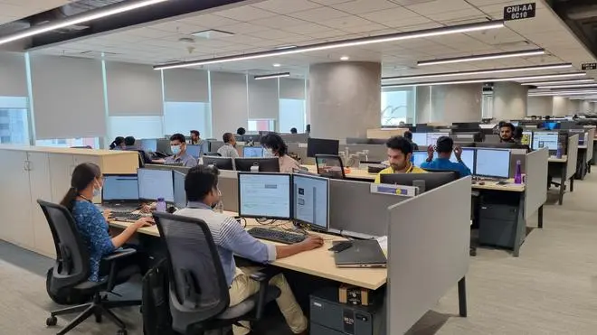 A view of Caterpillar Global engineering services’ software lab A view of Caterpillar Global engineering services’ software lab