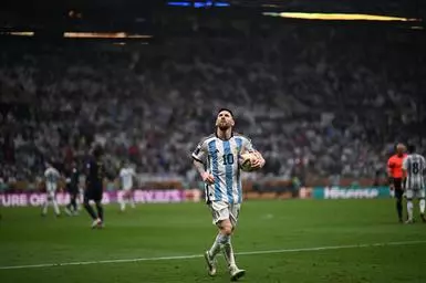 Lionel Messi's Argentina lift FIFA World Cup 2022 after dramatic penalties  win over France - India Today