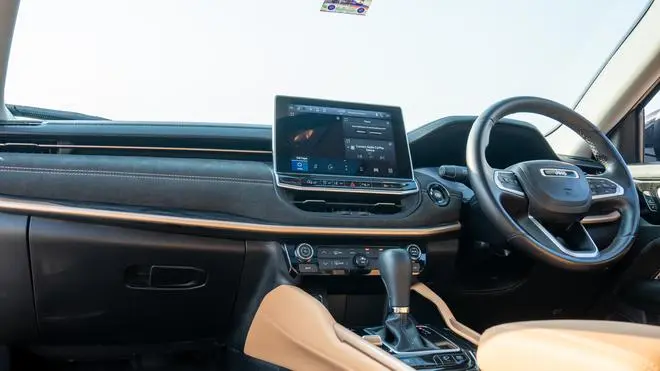 The overall quality inside is top-class and there’s no dearth of luxury feel inside.