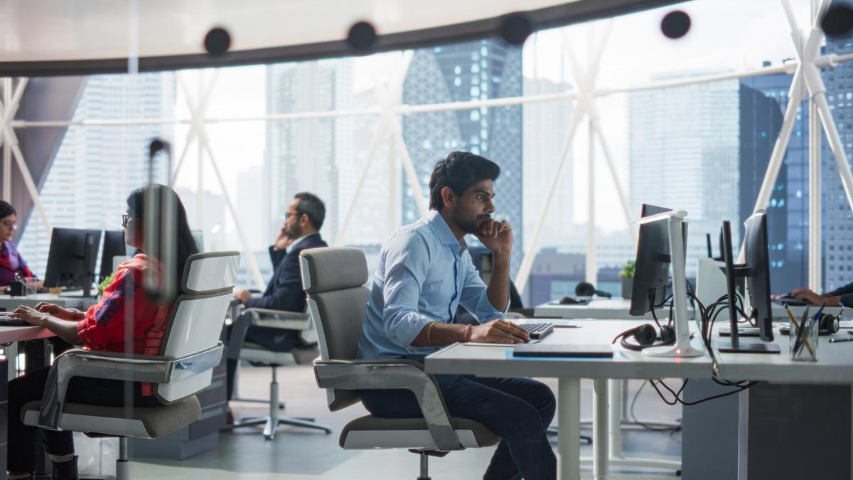 IT firms rush to lock down top talent amidst concerns of poaching