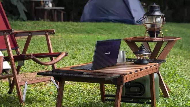 Lenovo Yoga Solar PC concept powered by the sun