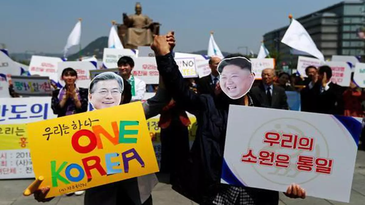 Kim-Moon letters mean division in South Korea, not reconciliation