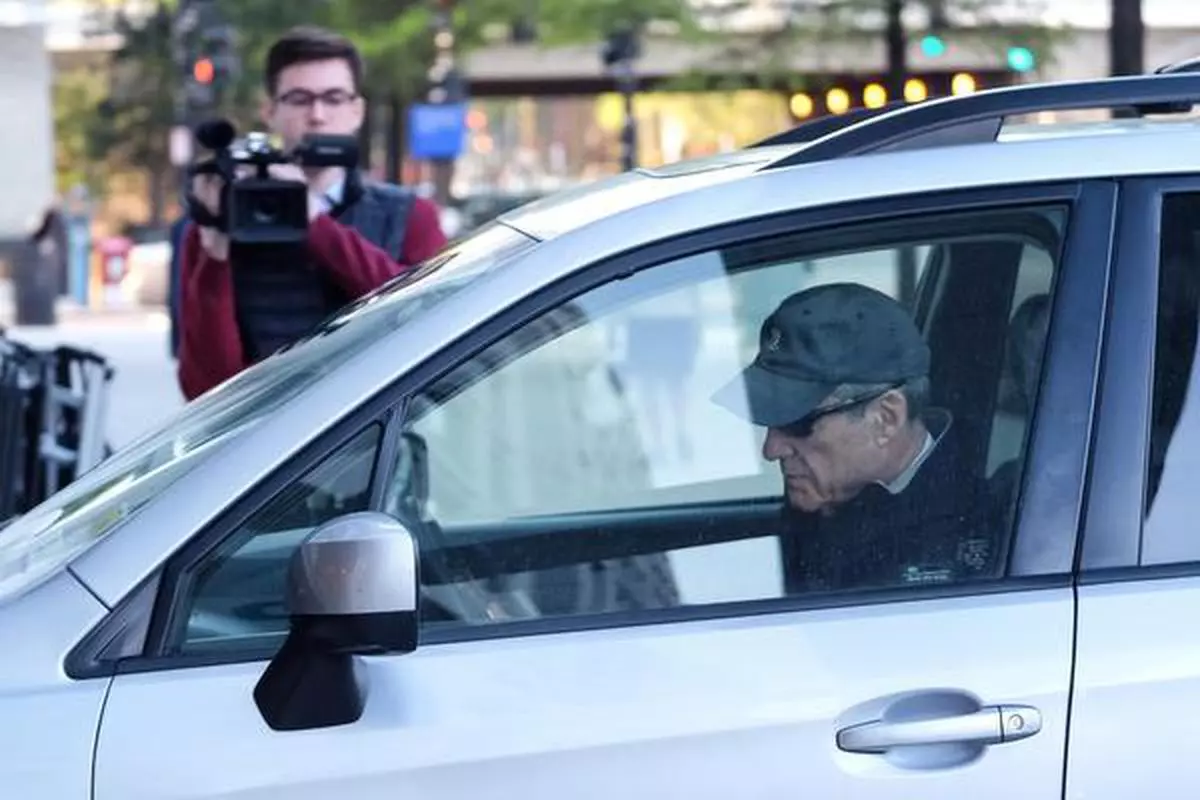Robert Mueller, special counsel for the US Department of Justice, arrives in a vehicle to his office in Washington, DC, on Wednesday, April 17, 2019. Attorney General William Barr is expected to send Mueller's report to Congress and make it public on Thursday morning, an event two years in the making that could provide new revelations damaging to US President Donald Trump or reinforce his claims of vindication. Photographer: Alex Wroblewski/Bloomberg